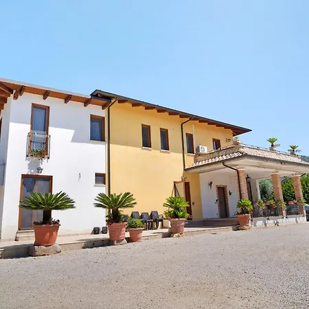 Stanze In Sykelgrima Castelforte